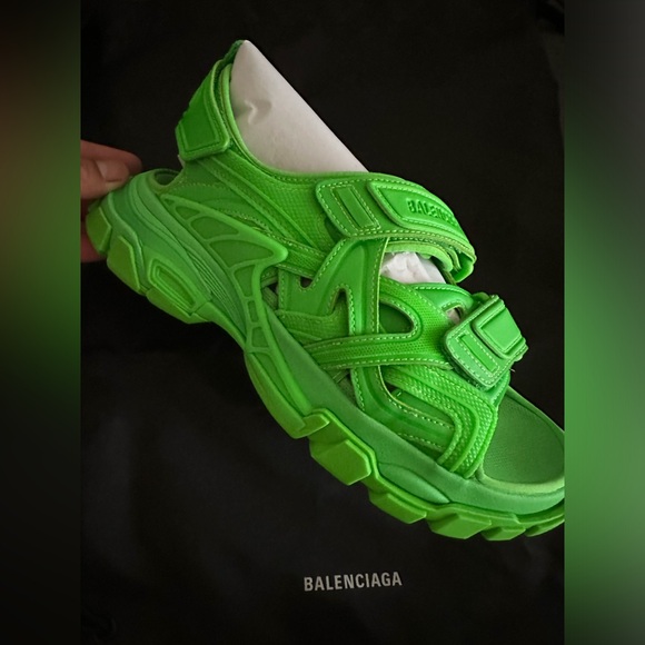 BALENCIAGA Track sandal size E 42 (USA 9) Never worn Green, Rubber - Picture 1 of 6